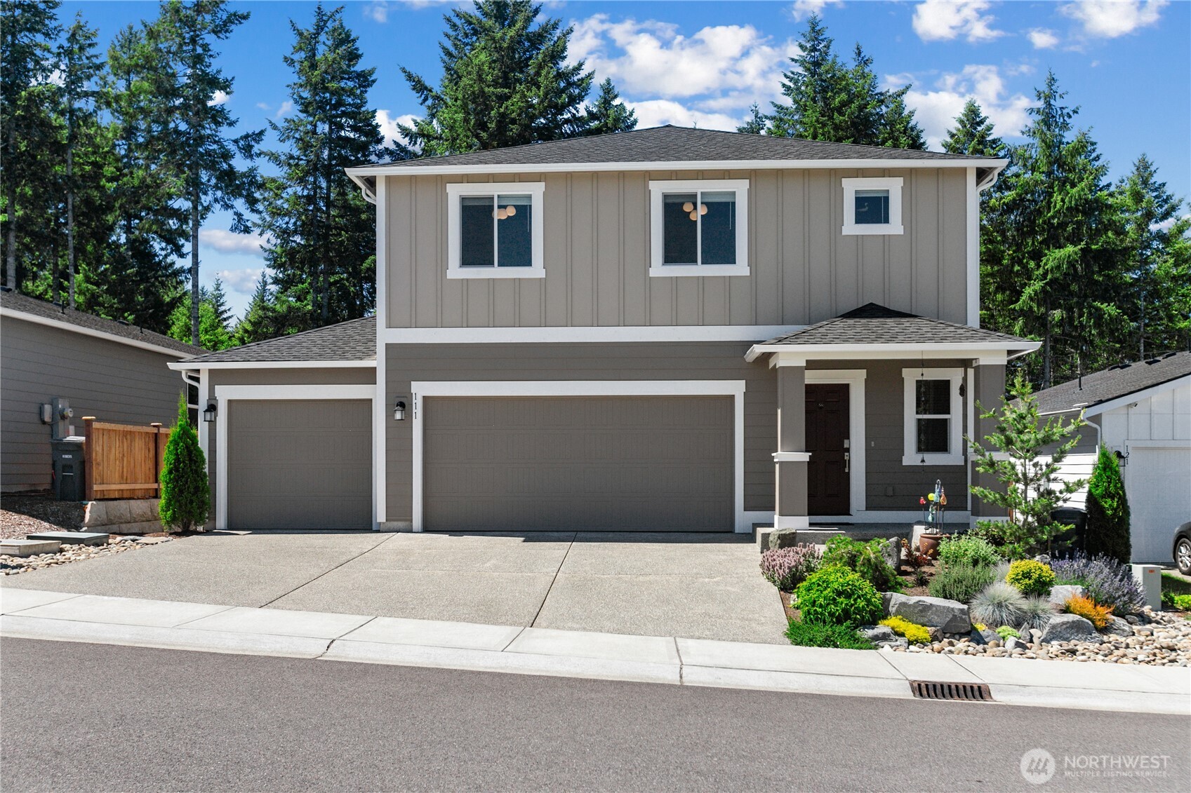 111 NE Ridgetop Crossing