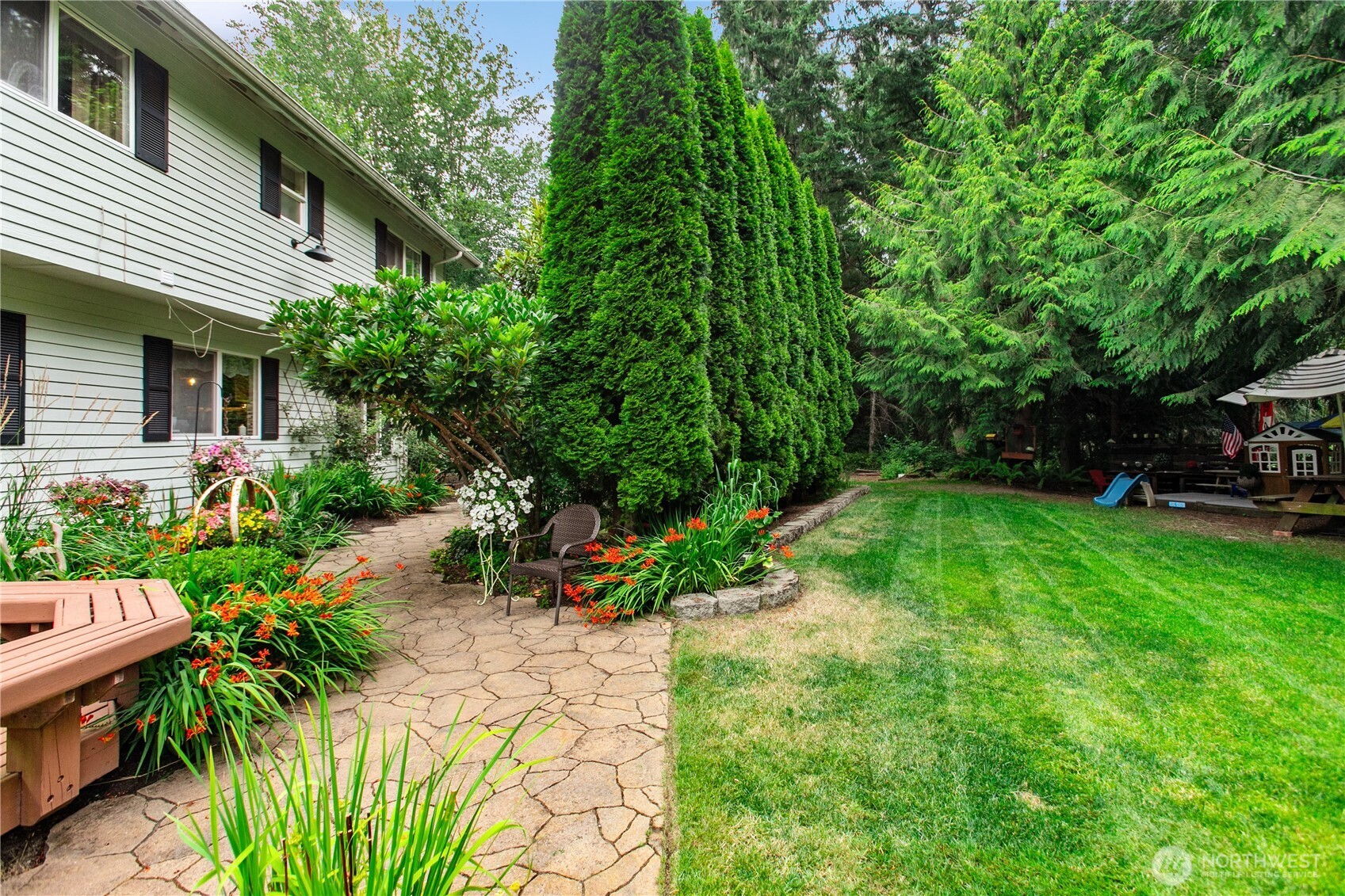 1863 Connery Lane E
