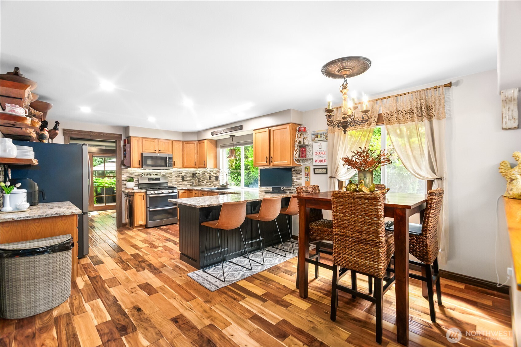 1863 Connery Lane E