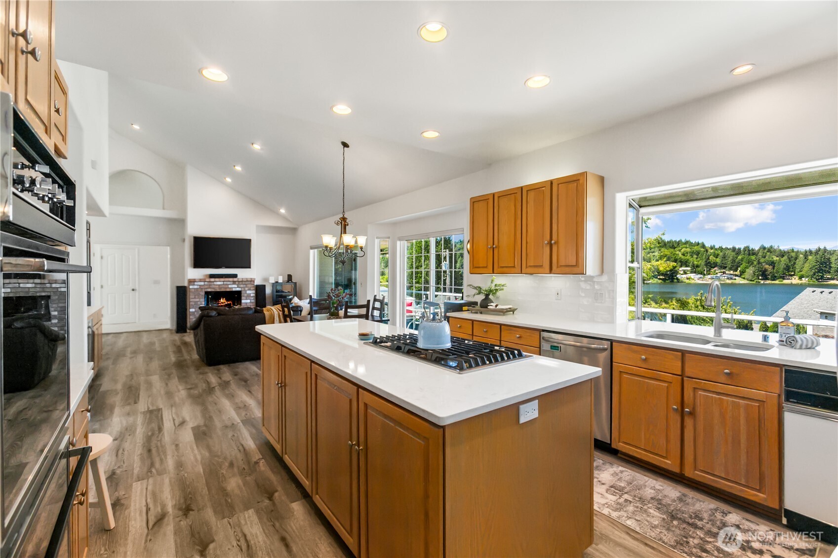 6074 Osprey Circle