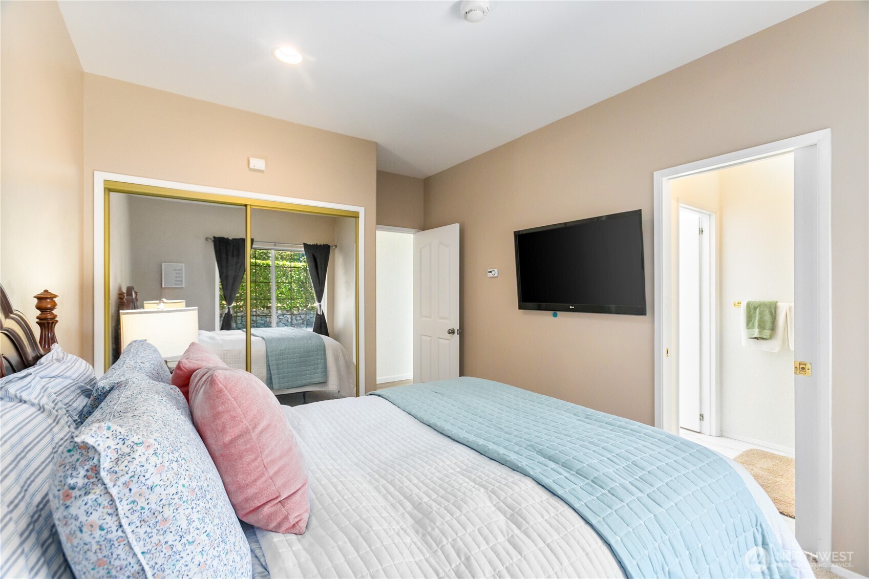 6074 Osprey Circle