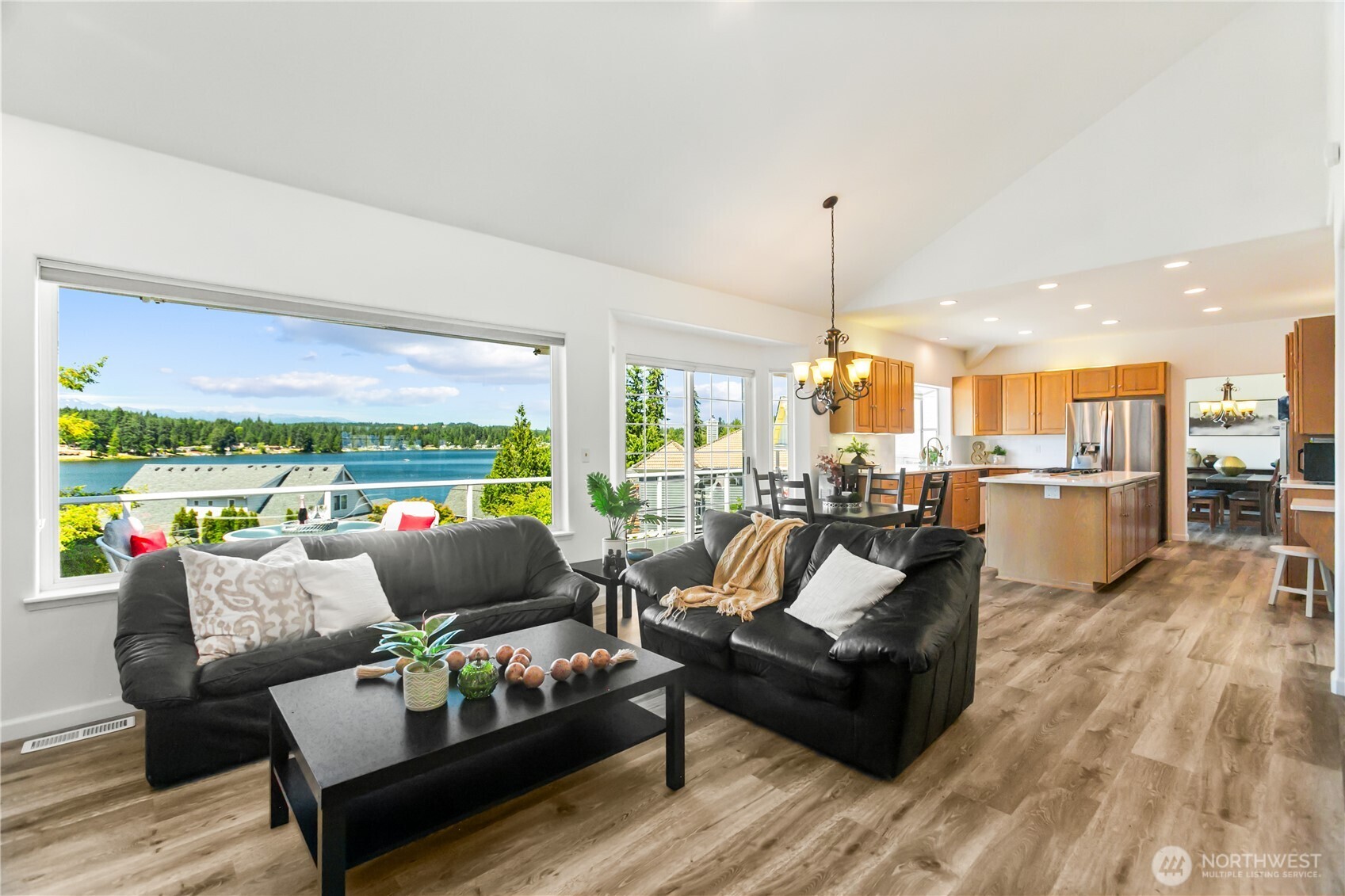 6074 Osprey Circle