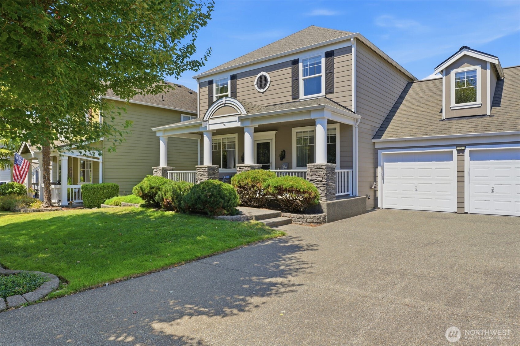 3331 Laurelwood Circle NE