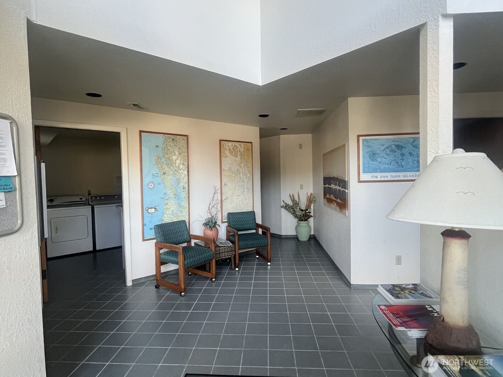 3901 Harborview Drive Unit: B25