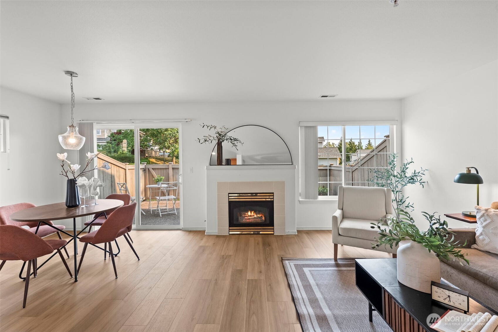 4802 Nassau Avenue NE Unit: 111