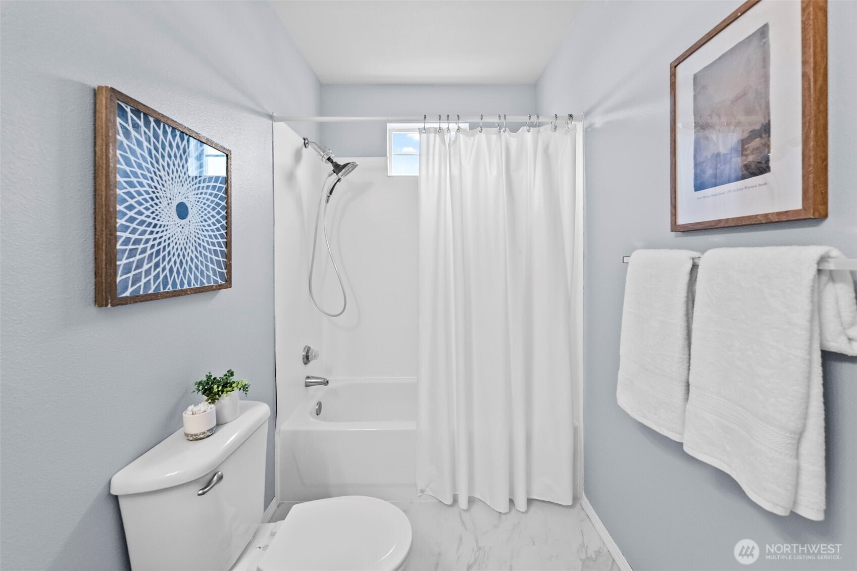 4802 Nassau Avenue NE Unit: 111