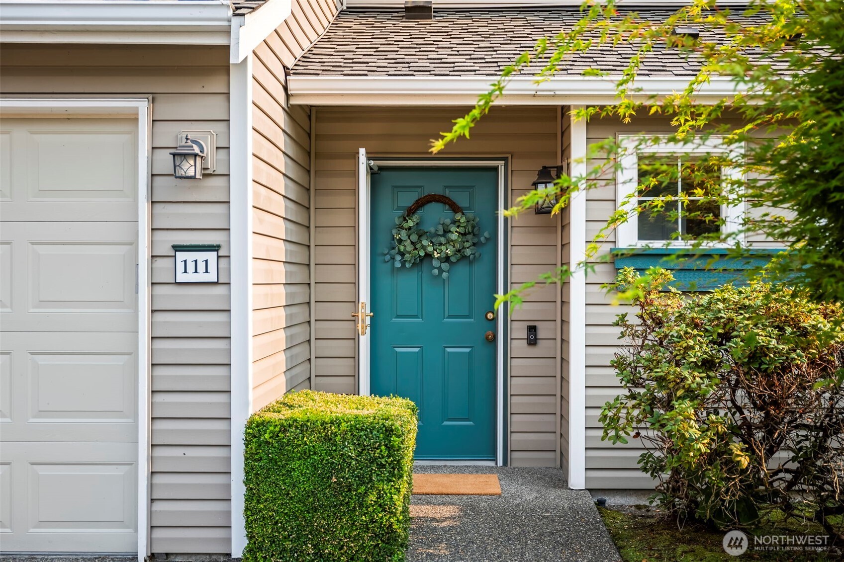 4802 Nassau Avenue NE Unit: 111
