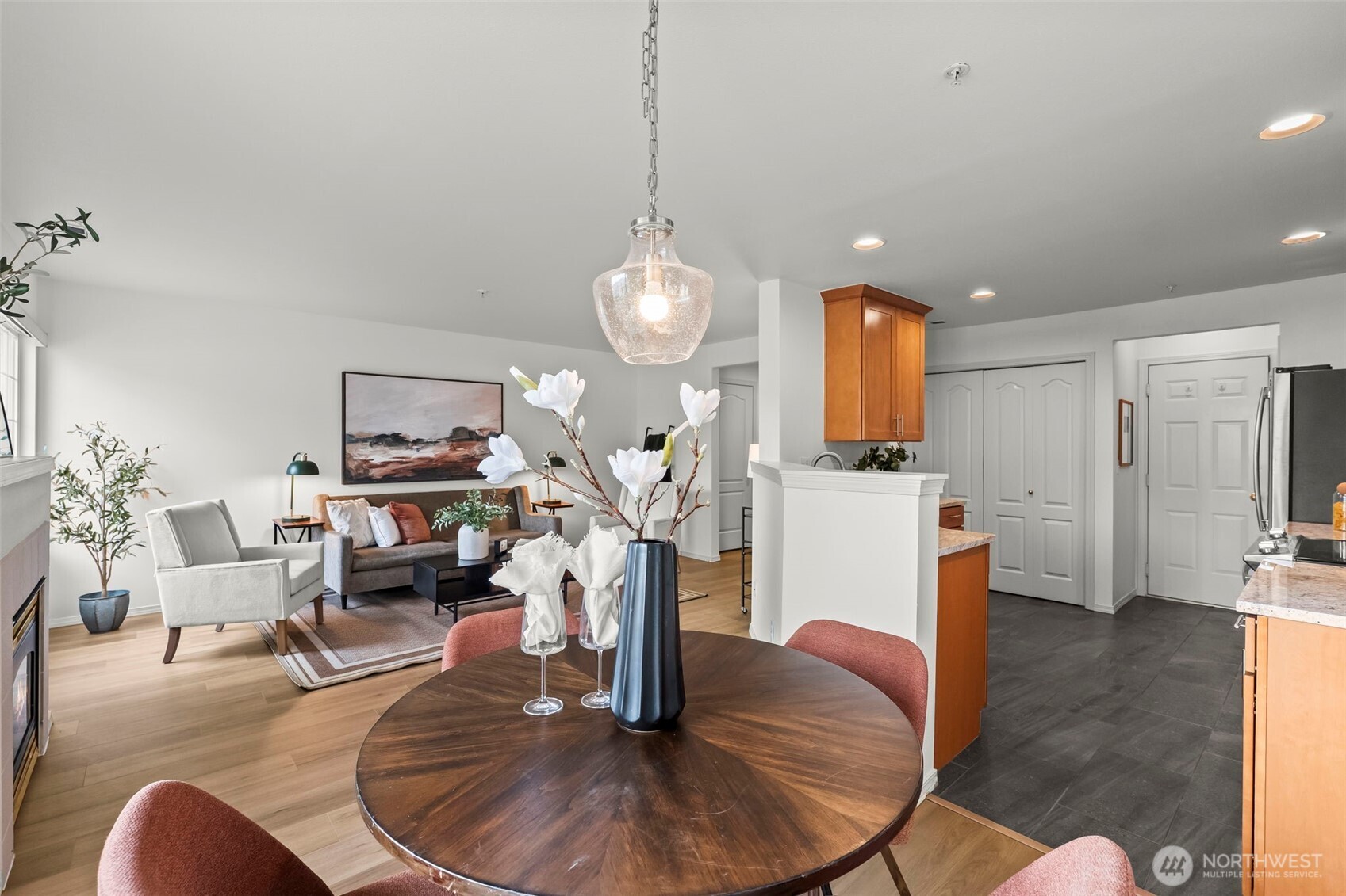 4802 Nassau Avenue NE Unit: 111