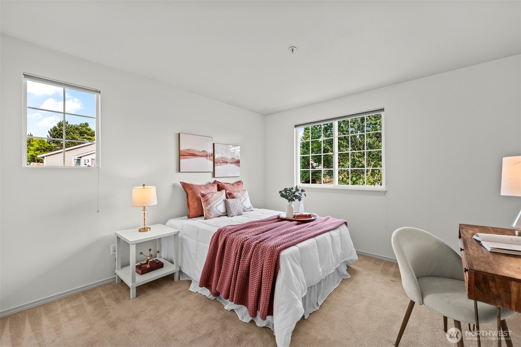 4802 Nassau Avenue NE Unit: 111
