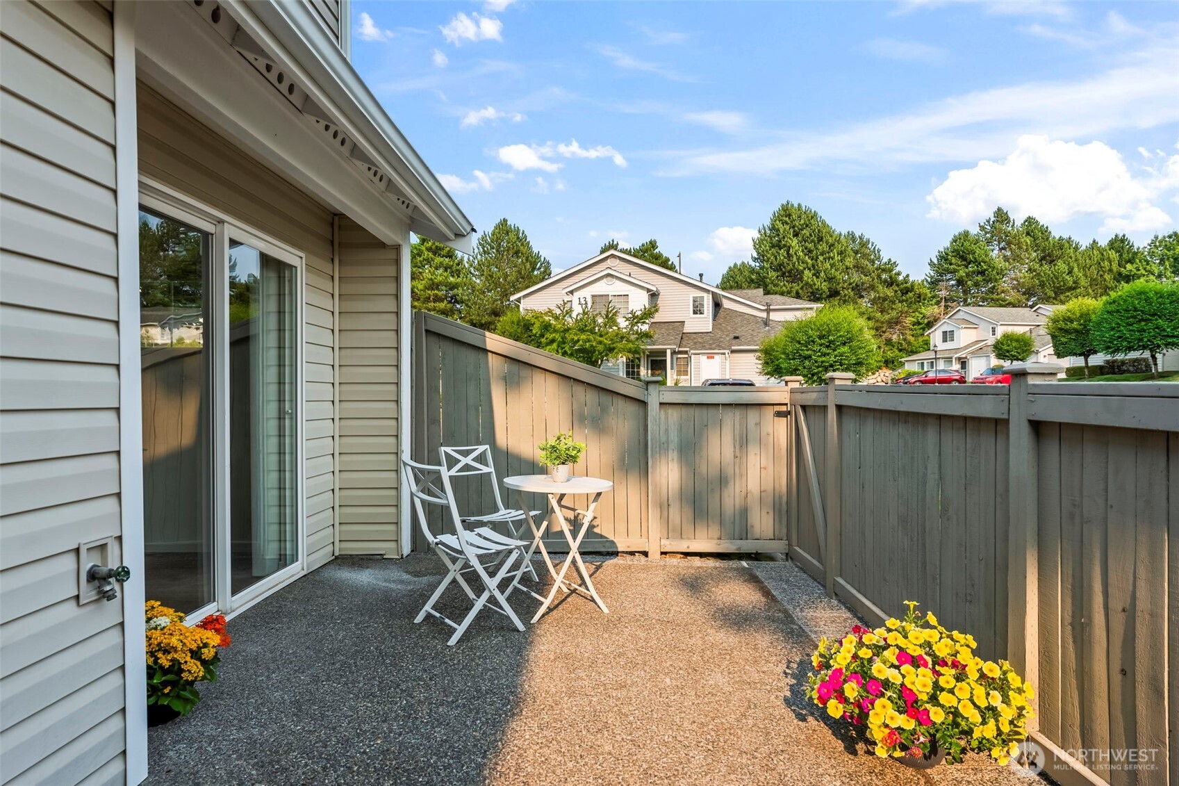 4802 Nassau Avenue NE Unit: 111
