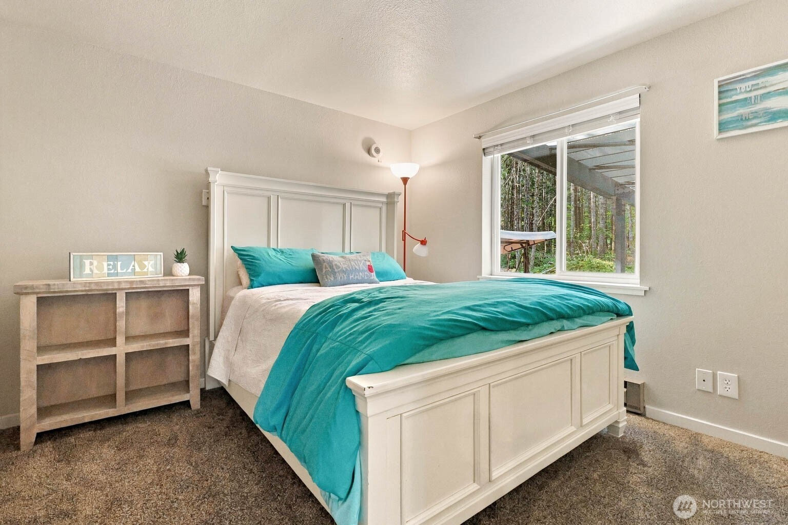 250 N Lakeview