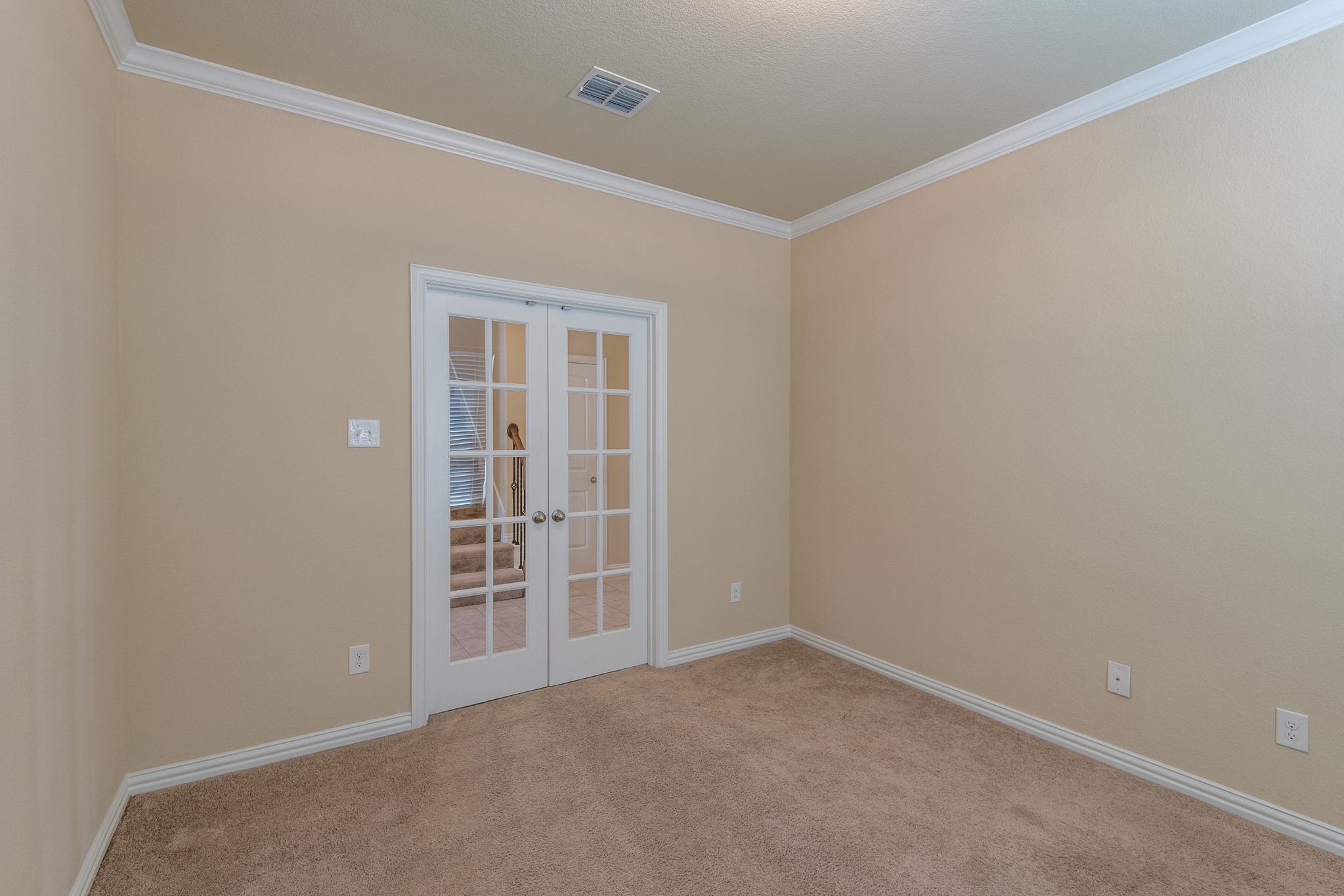 1708 Woodlawn Trail
