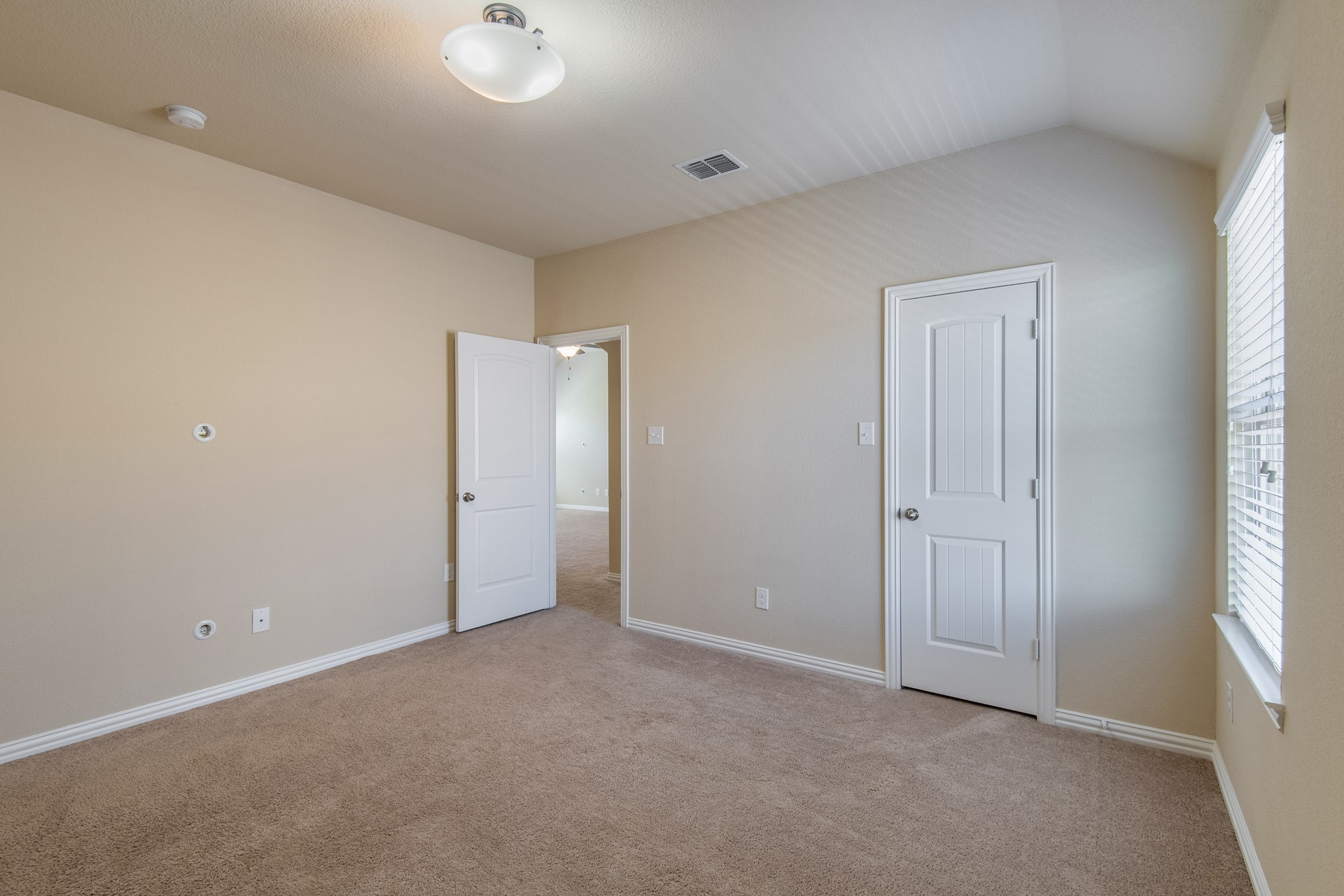 1708 Woodlawn Trail