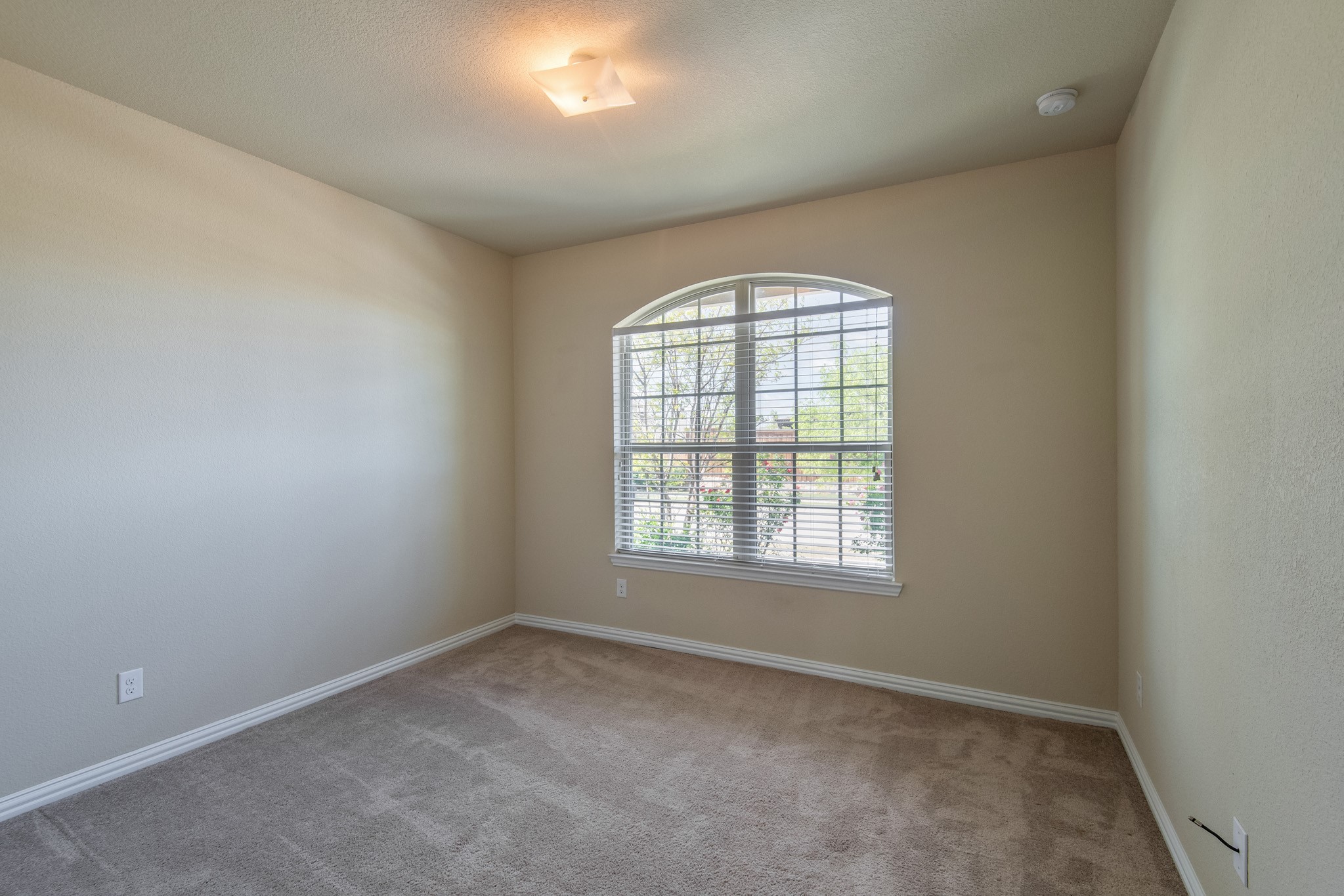 1708 Woodlawn Trail