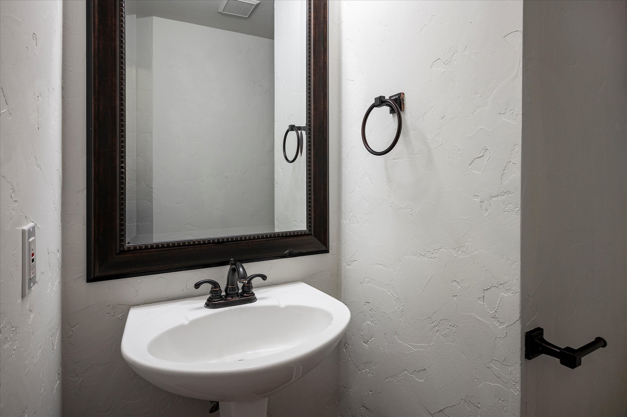 1214 Saint Regis Drive