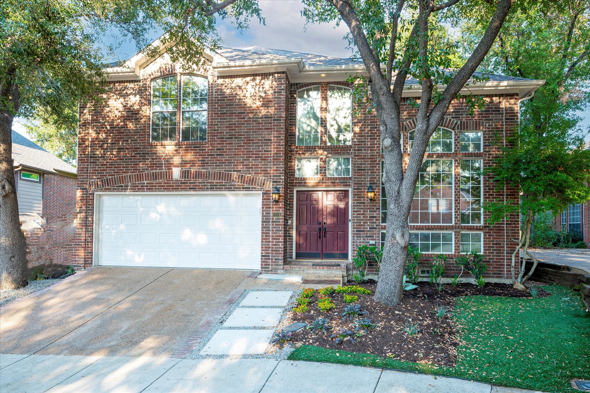 1214 Saint Regis Drive