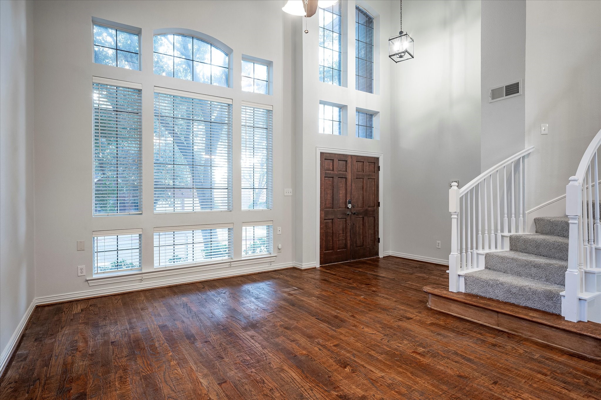 1214 Saint Regis Drive