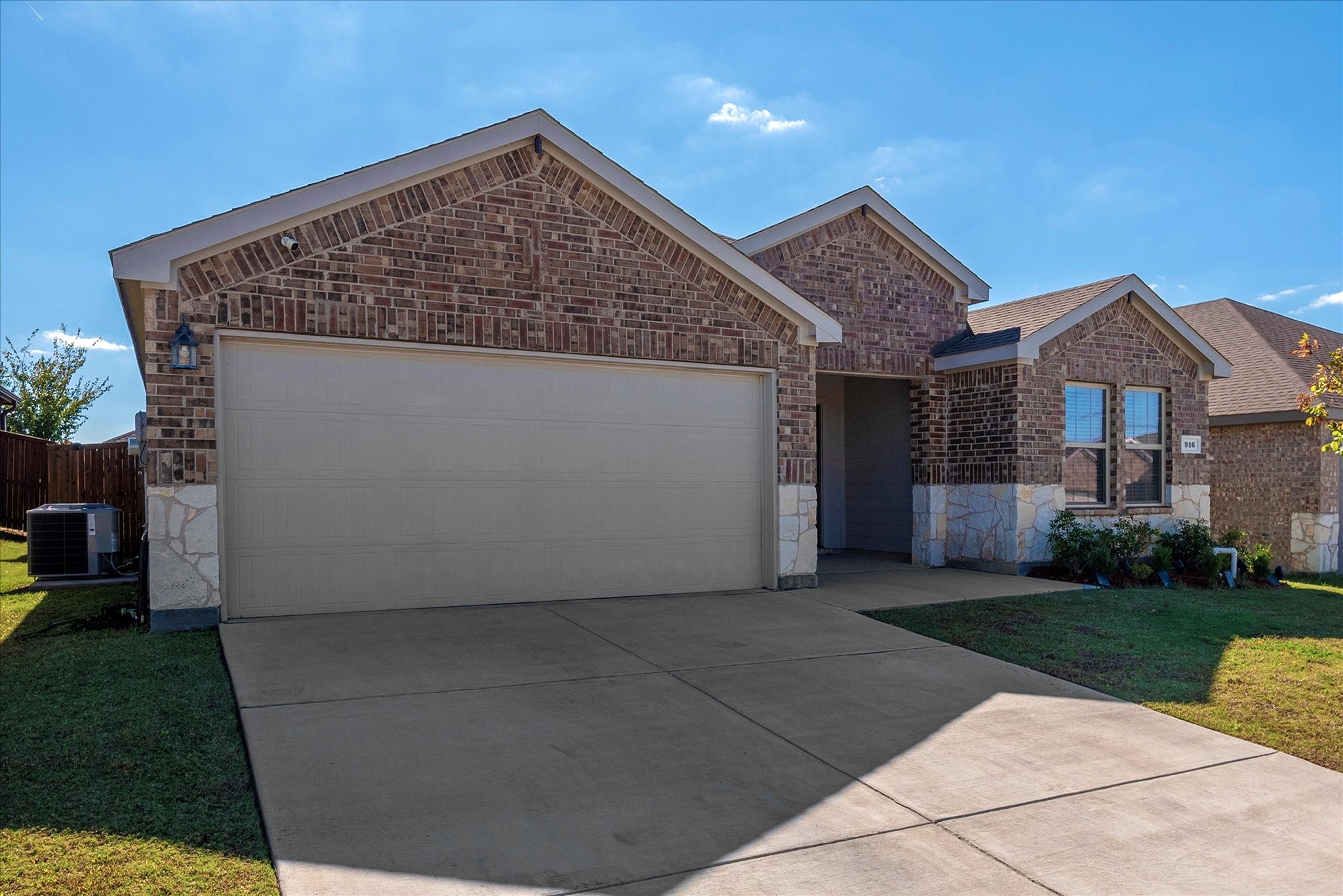 916 Glover Drive