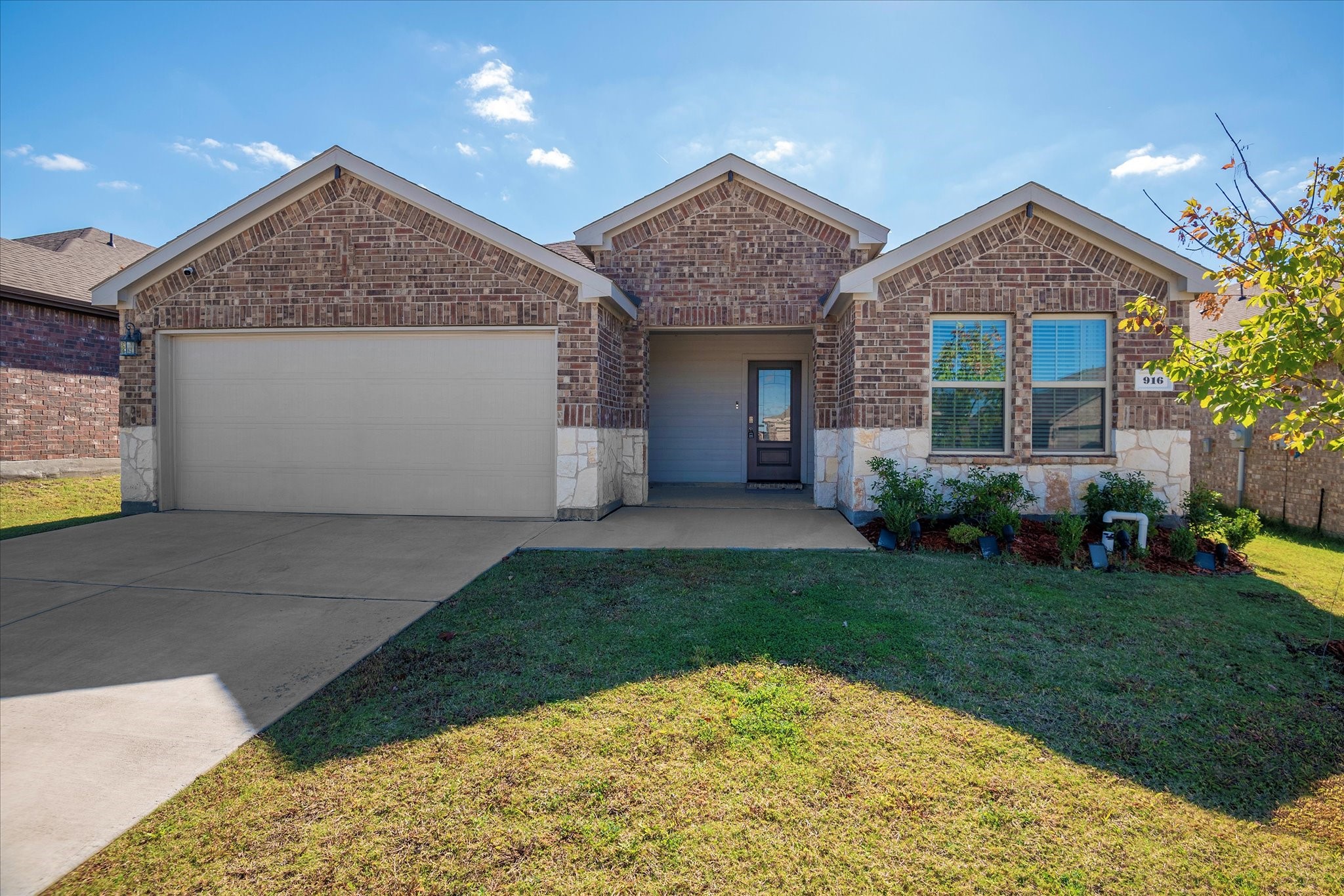 916 Glover Drive