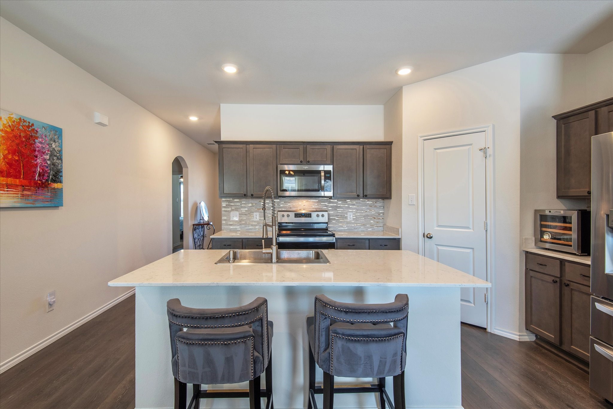 916 Glover Drive