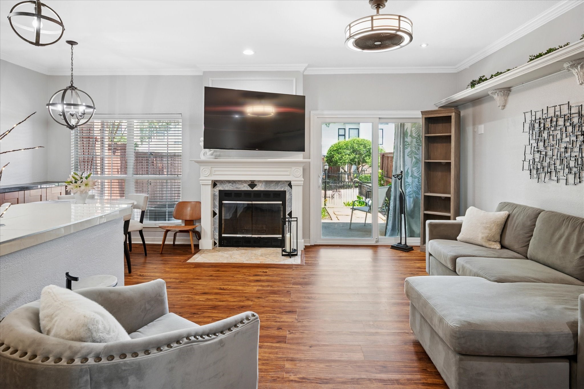 2429 Southcourt Circle