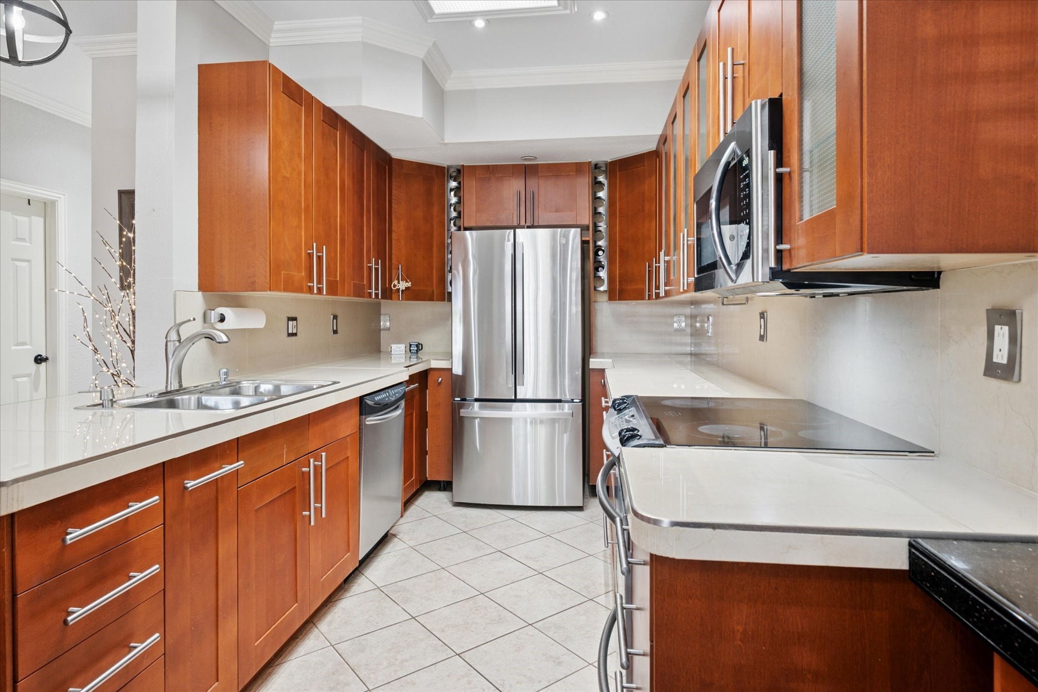 2429 Southcourt Circle