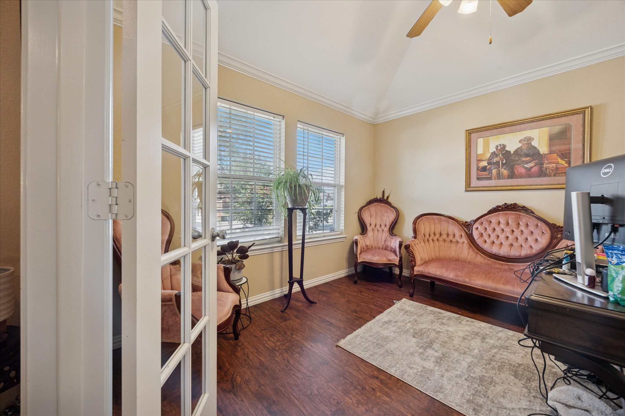 512 Turnstone Drive