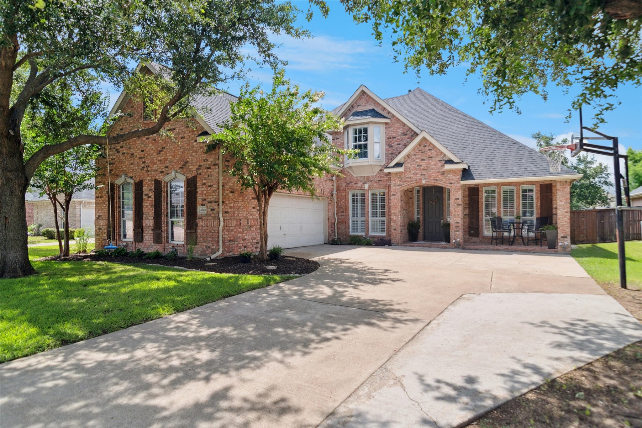 4843 Golfside Drive
