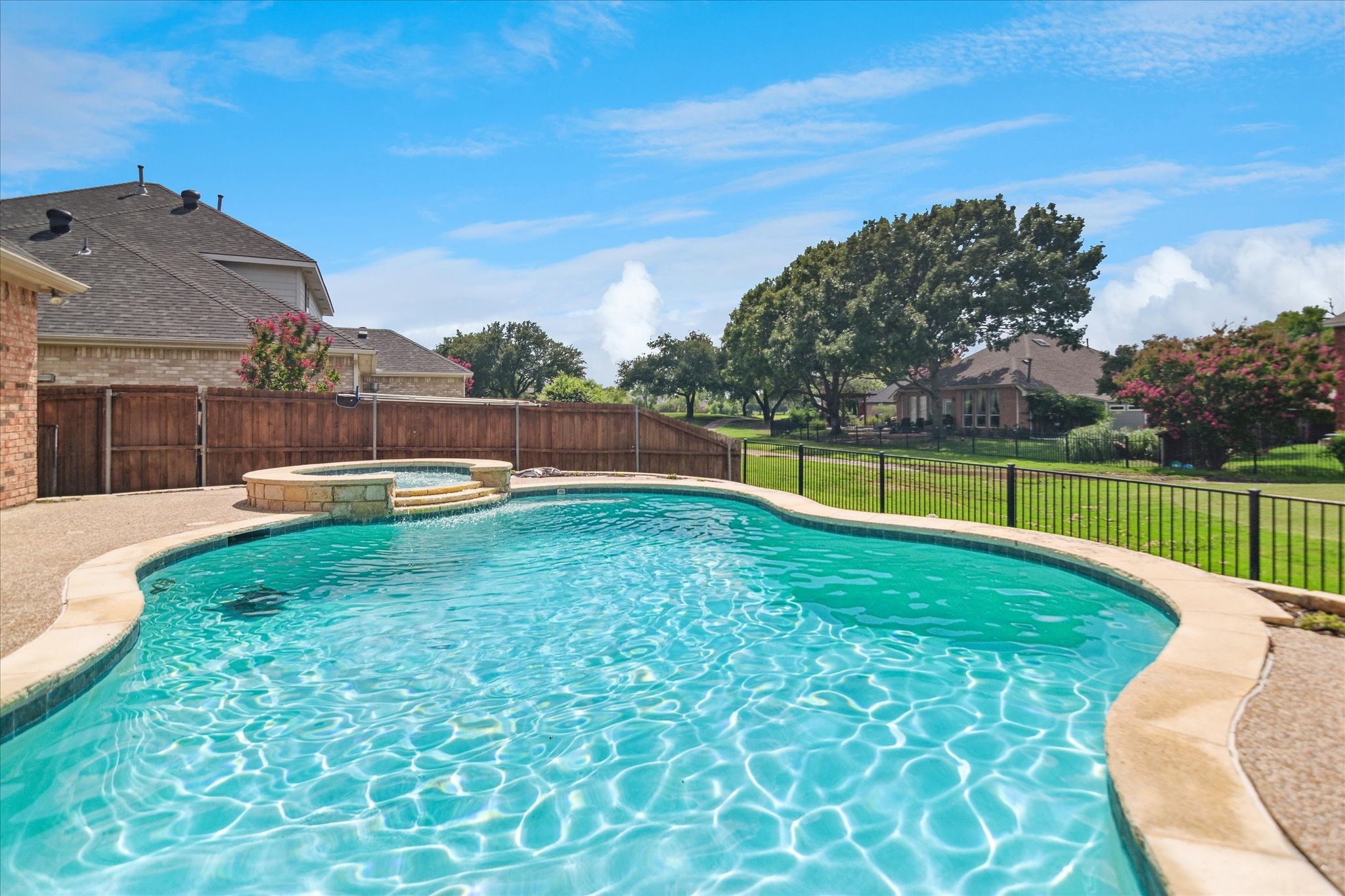4843 Golfside Drive