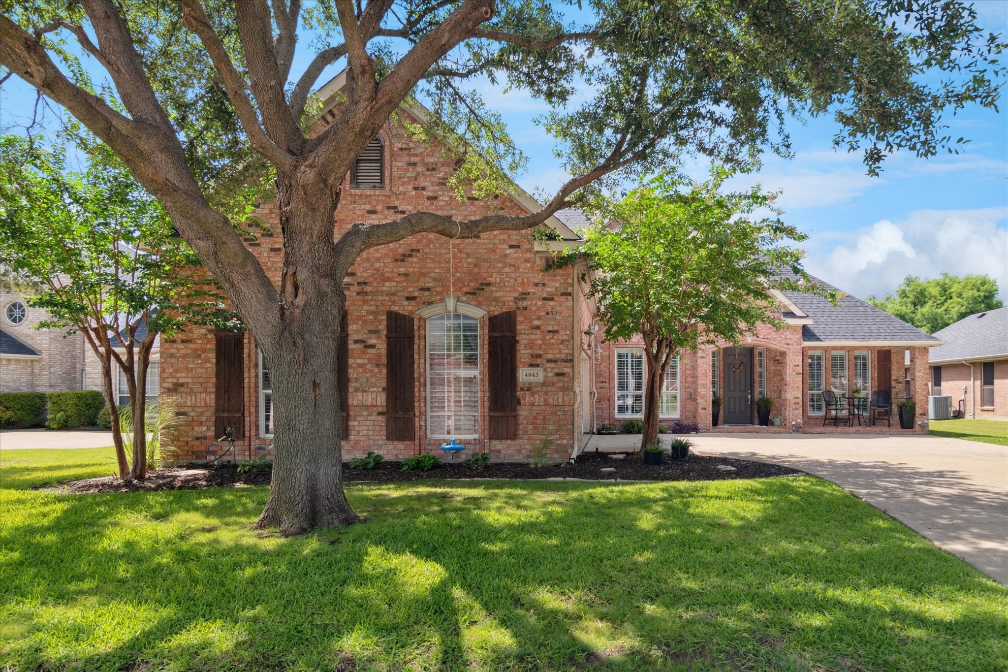 4843 Golfside Drive
