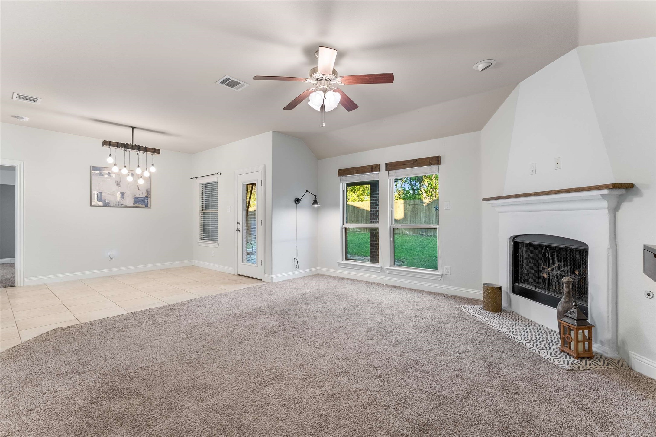 3905 Shadewell Street