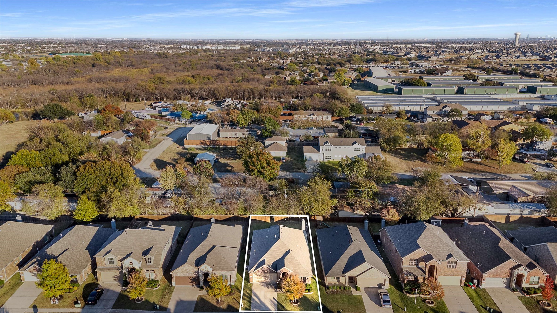 3905 Shadewell Street