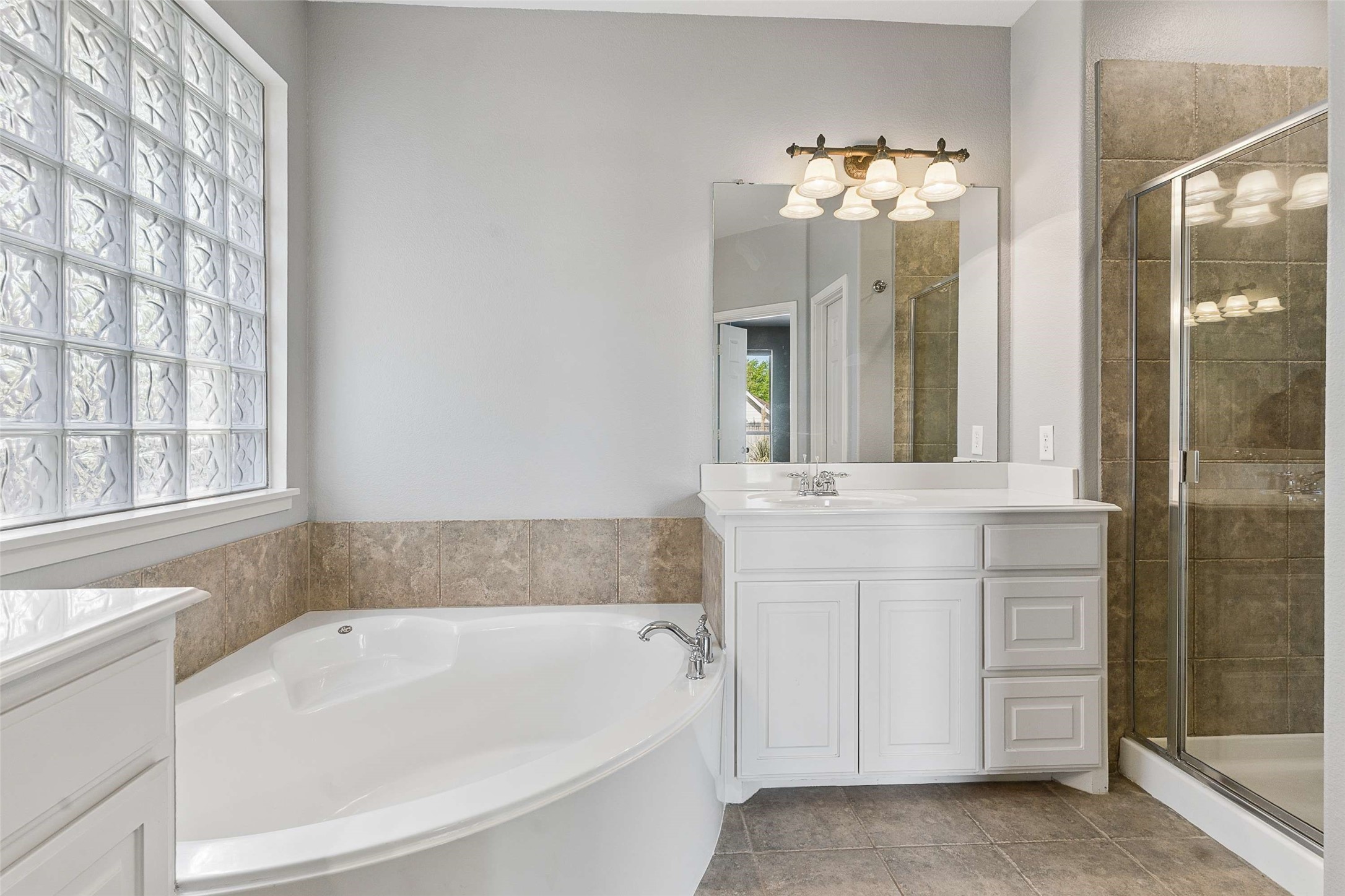 1908 Canyon Wren Drive