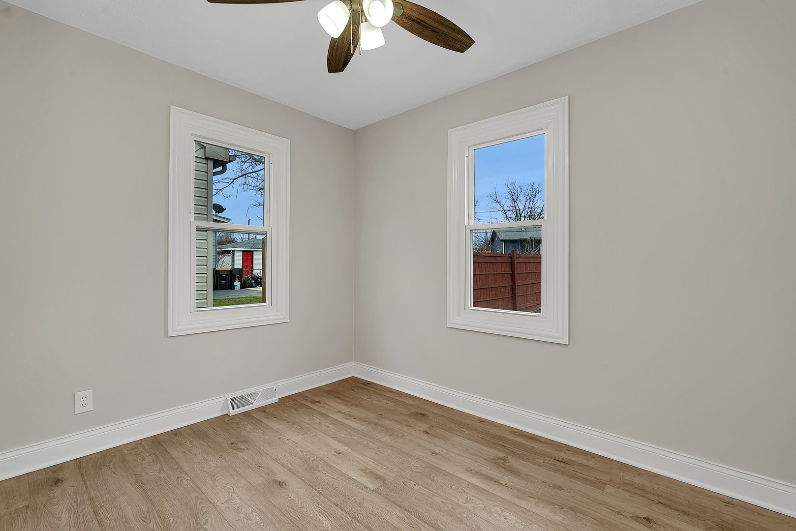 6025 Washington Street