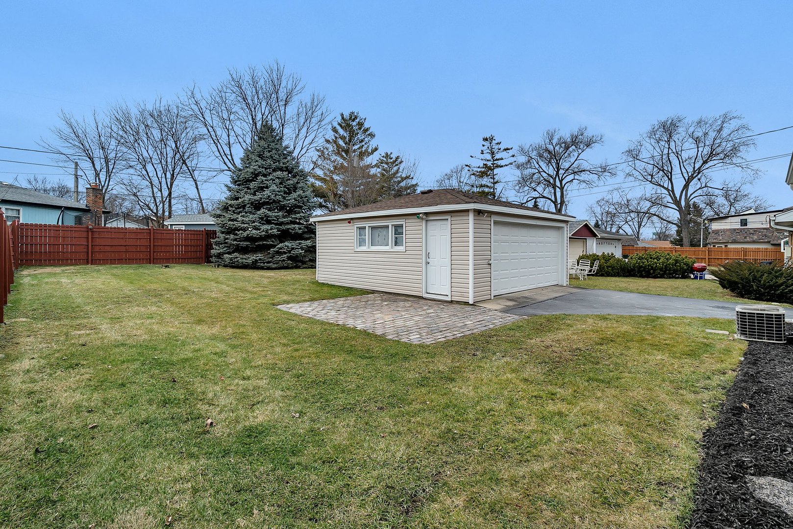 6025 Washington Street