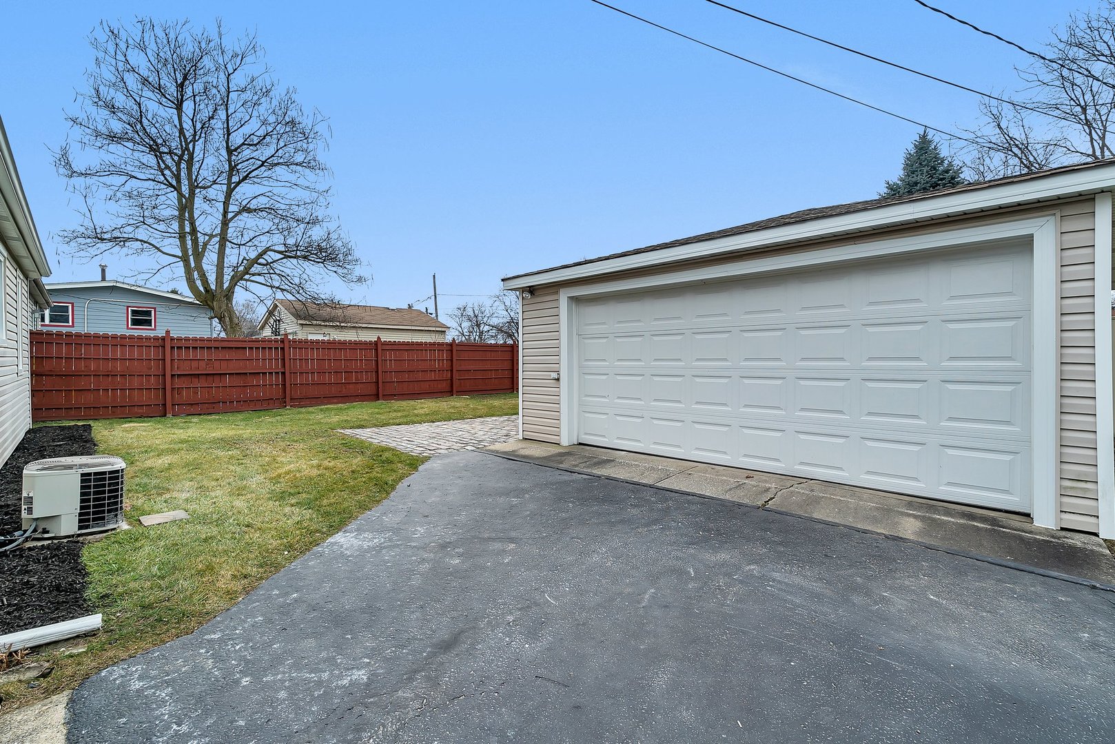 6025 Washington Street