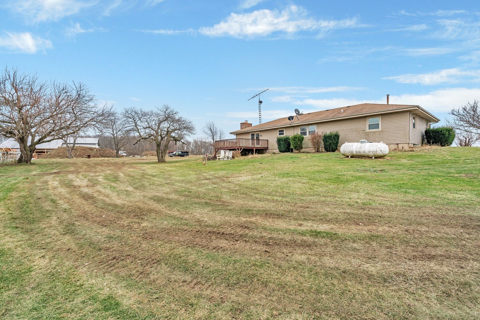 4036 E 2351 Road