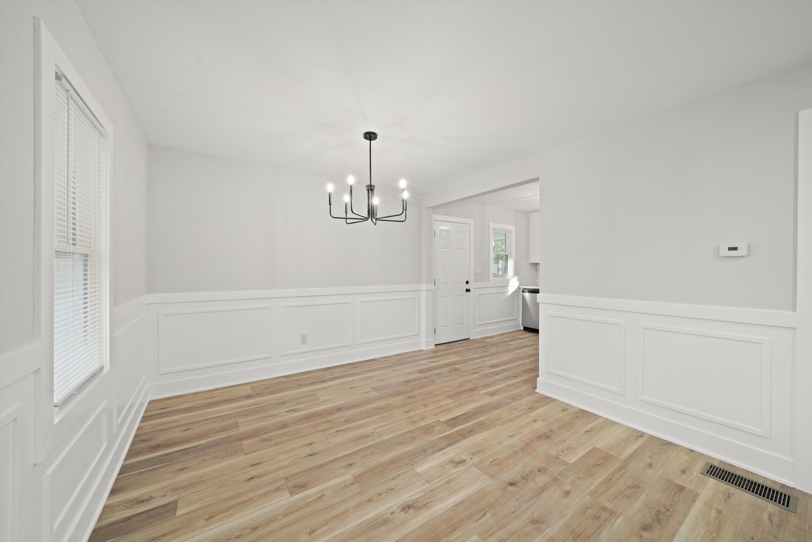 112 E 2nd Avenue