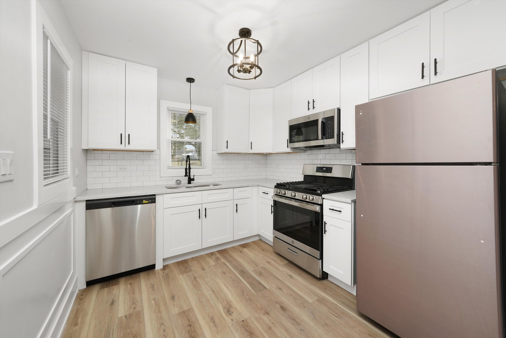 112 E 2nd Avenue
