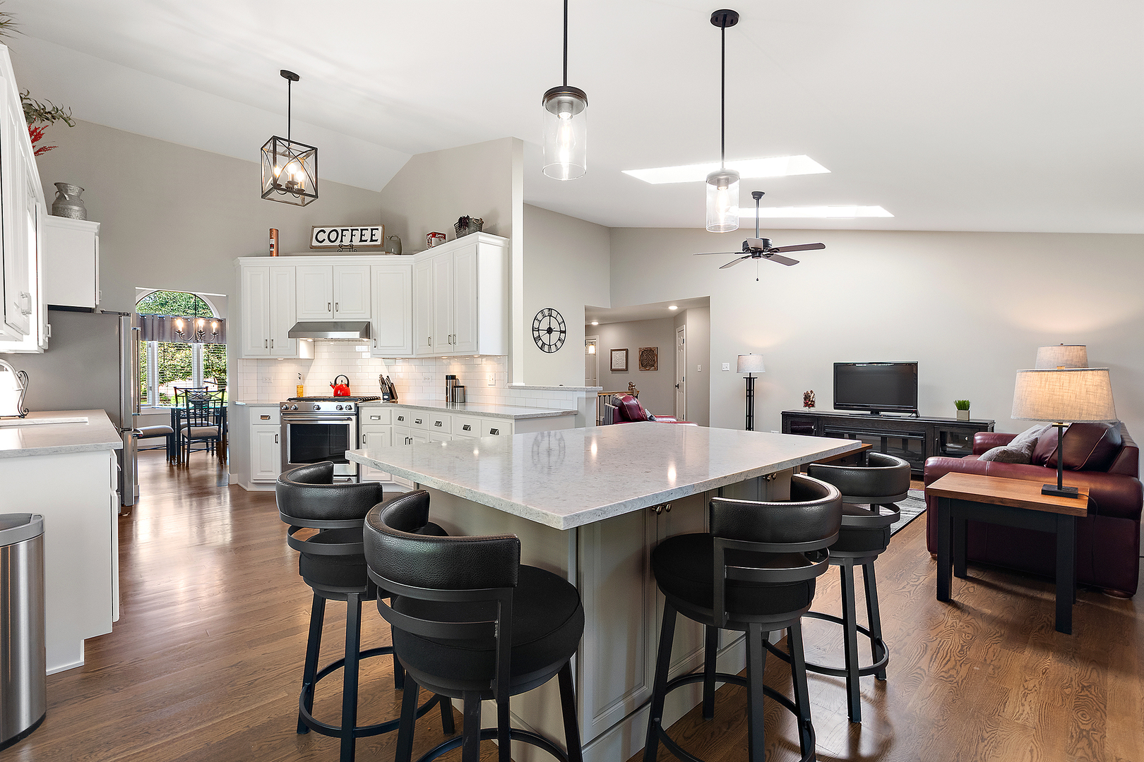 16243 Hummingbird Hill Drive