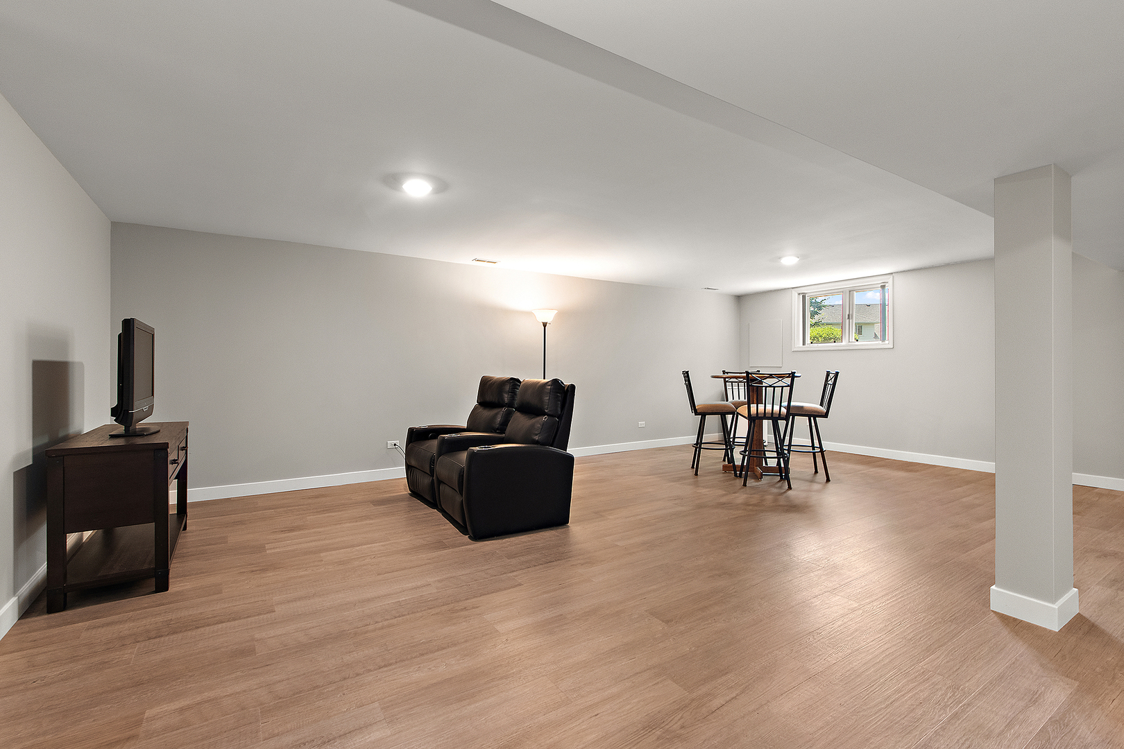 16243 Hummingbird Hill Drive