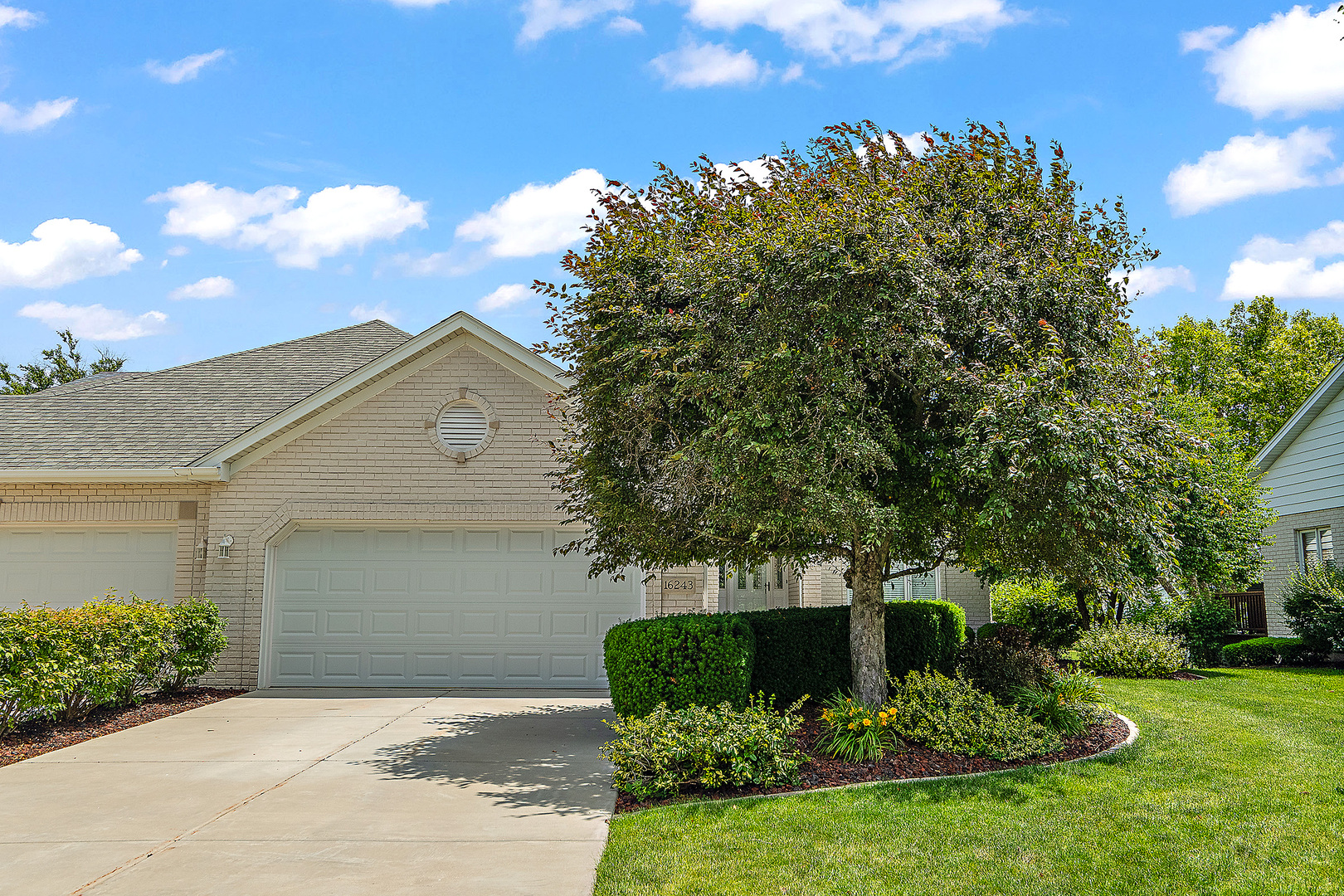 16243 Hummingbird Hill Drive