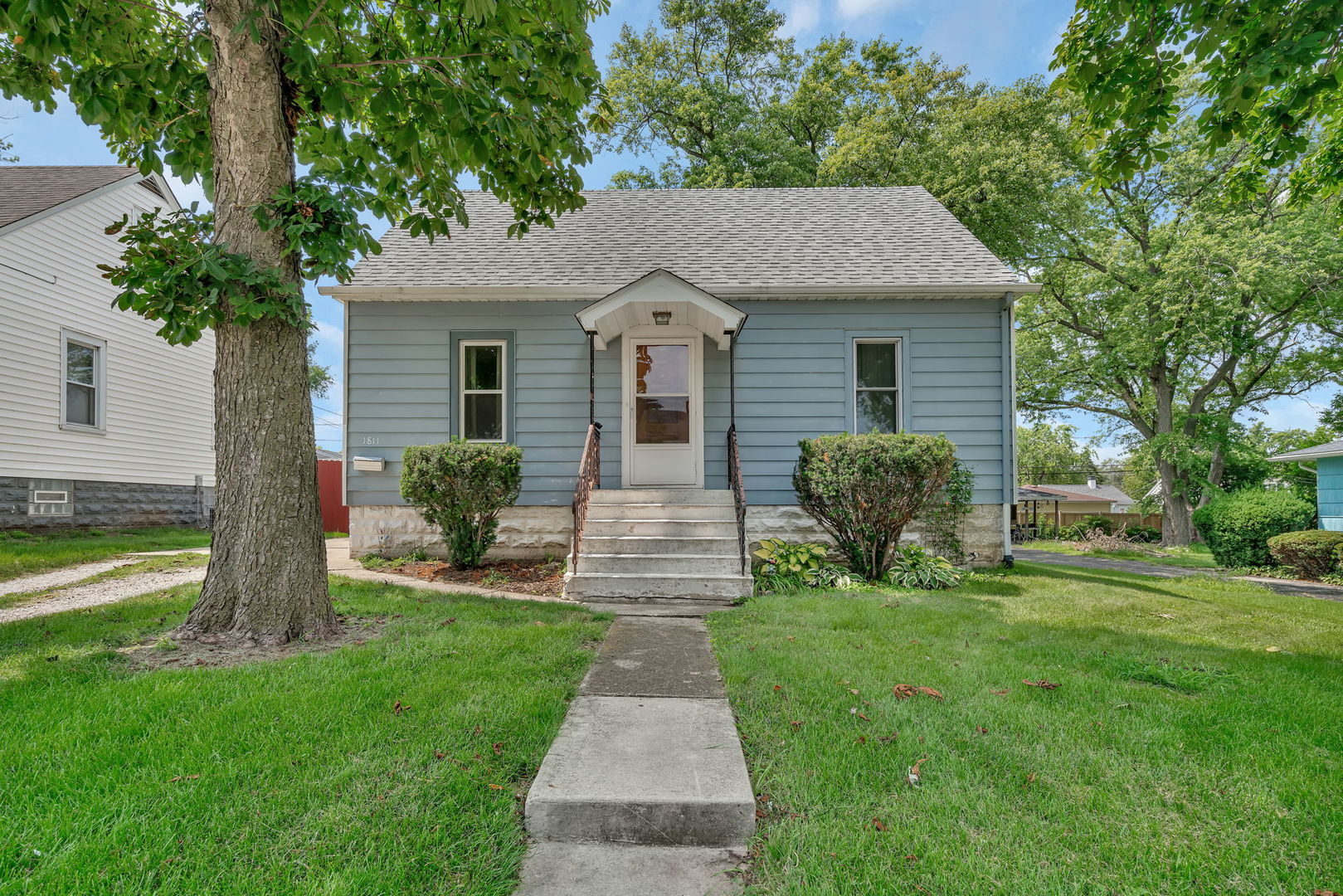 1811 Highland Avenue
