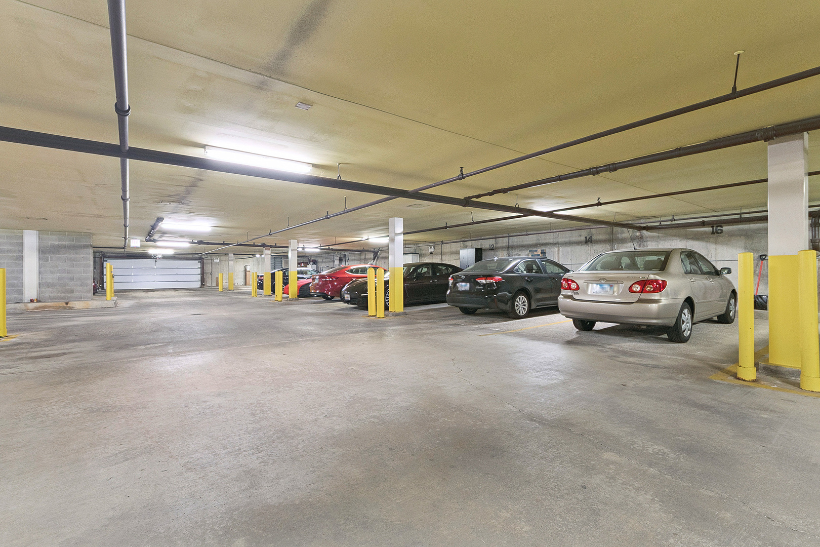 7737 W Golf Drive Unit: 201