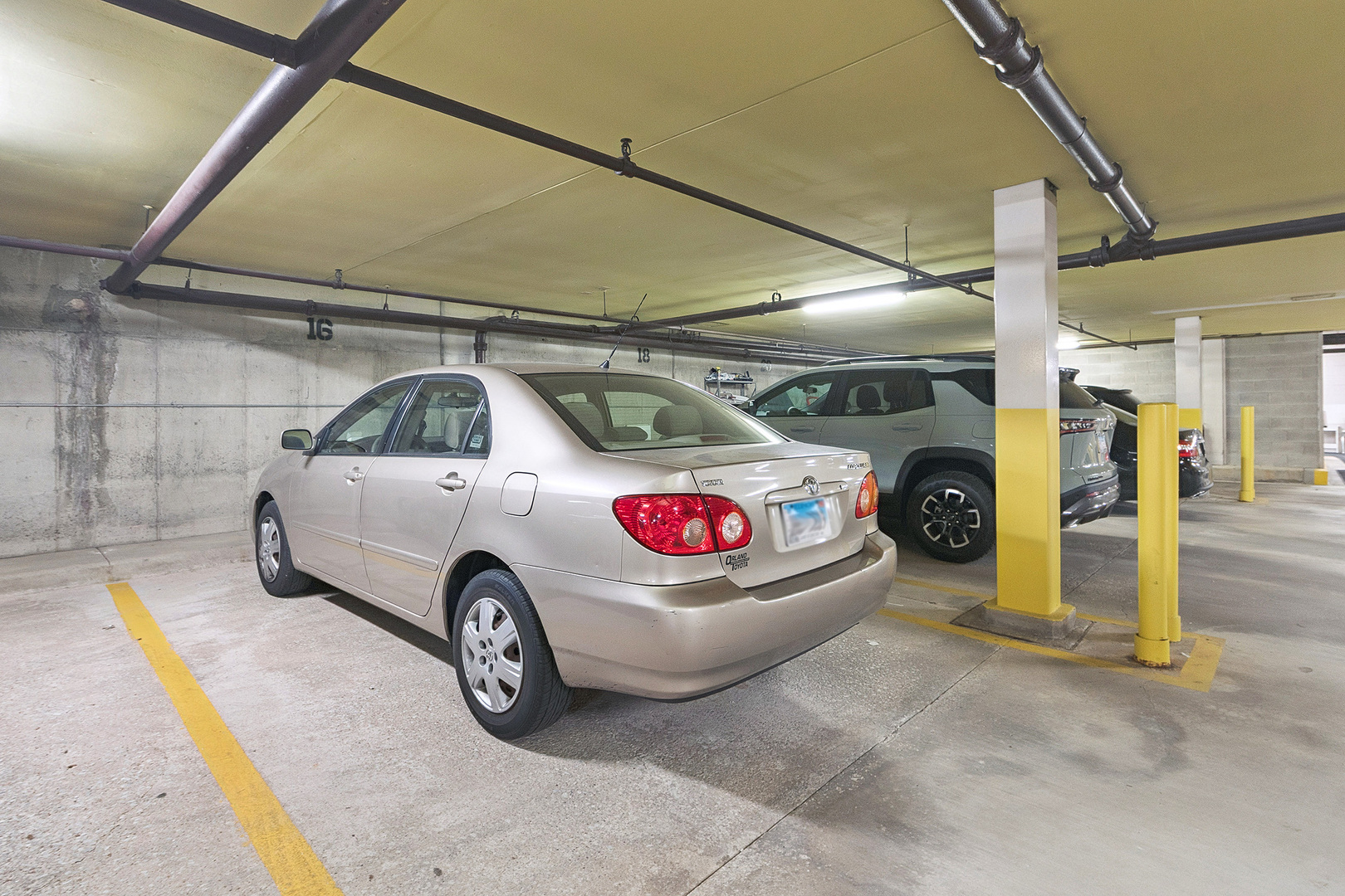 7737 W Golf Drive Unit: 201