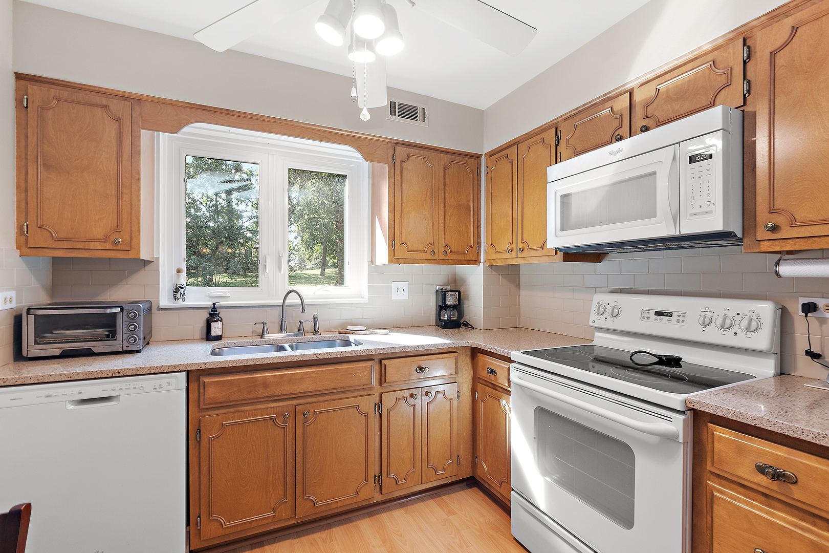 7737 W Golf Drive Unit: 201