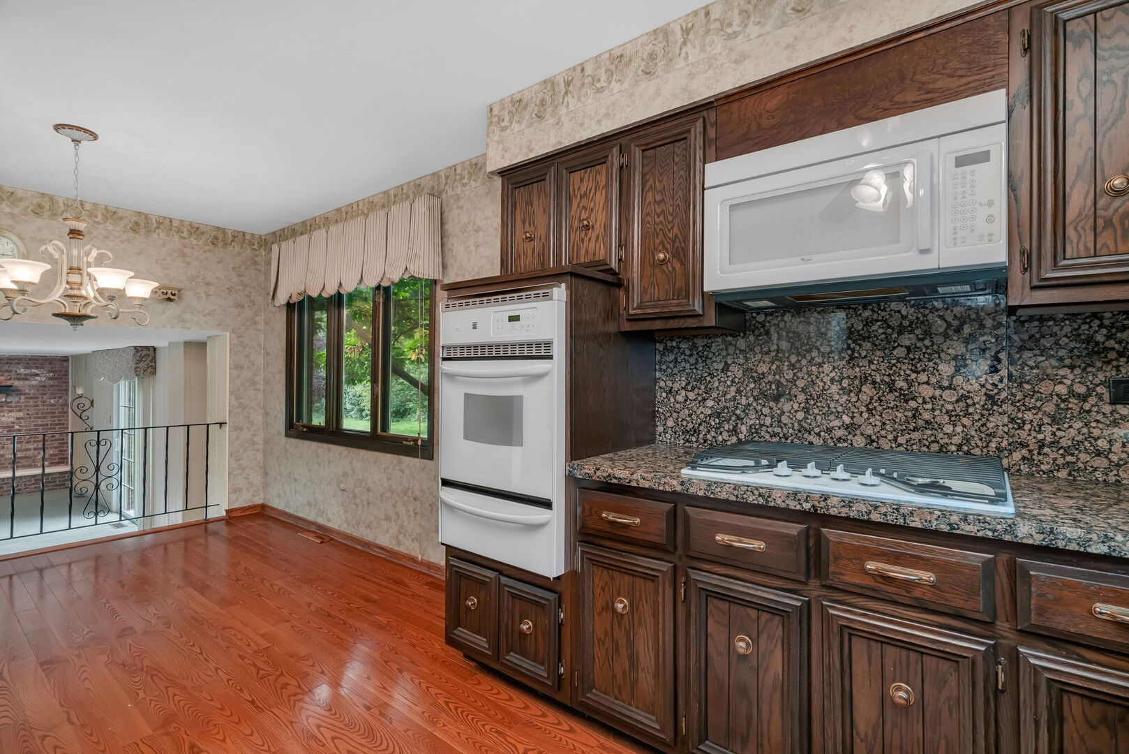 13626 Overland Trail