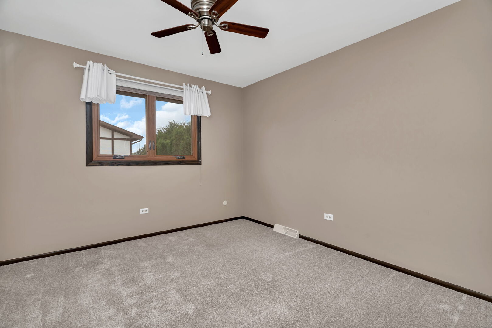 13626 Overland Trail