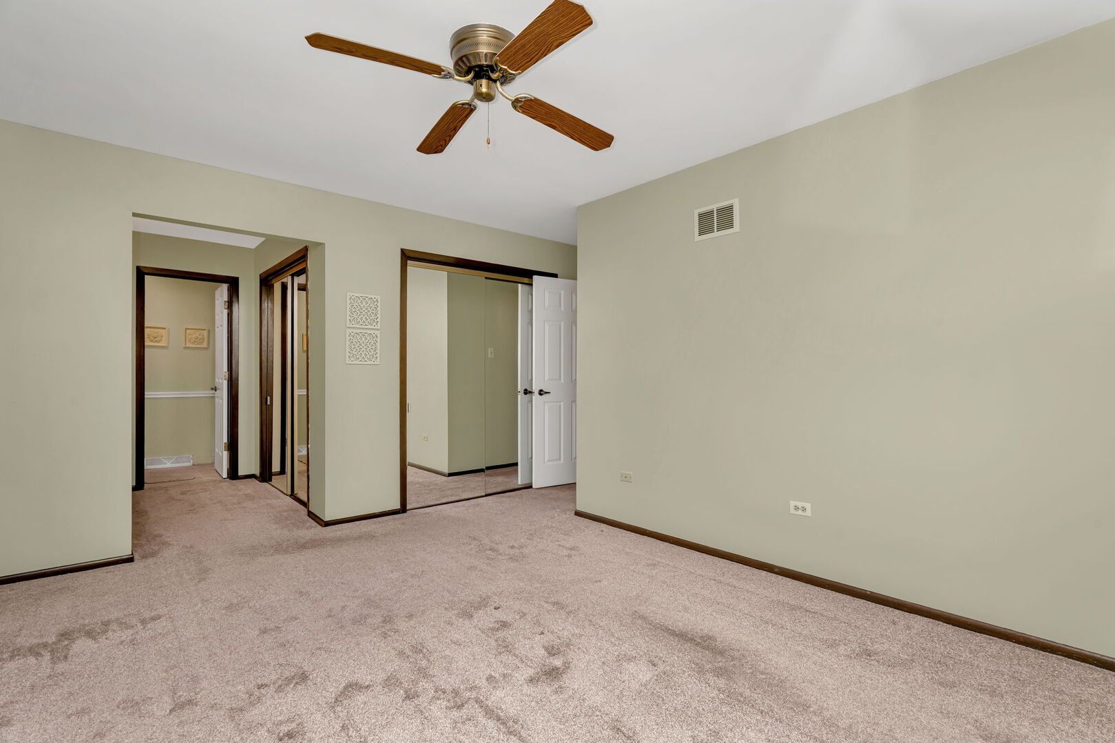 13626 Overland Trail