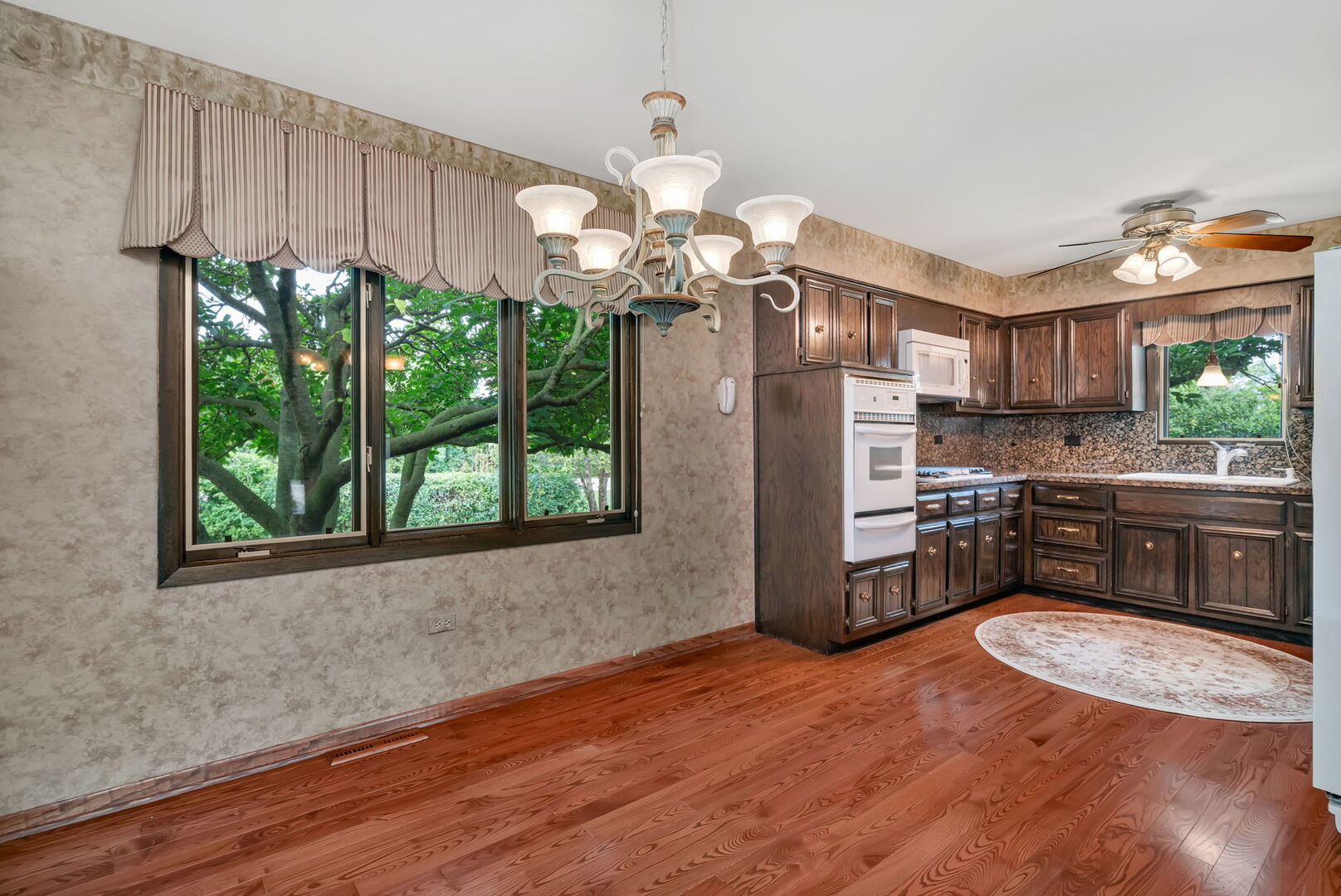 13626 Overland Trail